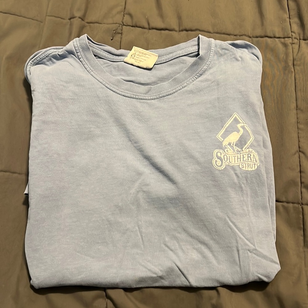Southern strut t shirt